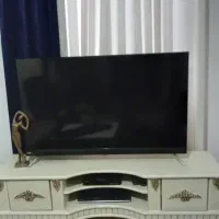 میز تلوزیون میز تلفن ویترین شیشه ای