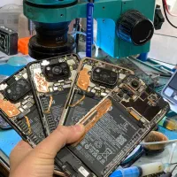 خریدارگوشی های نیازمند تعمیر