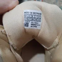 کتونی|کیف، کفش، کمربند|شیراز, بریجستون|دیوار