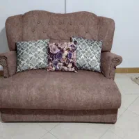 مبل راحتی ۷نفره با میزوسط و ۴عدد عسلی شیشه ای|مبلمان خانگی و میز عسلی|اراک, |دیوار