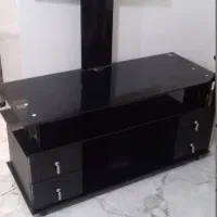 میز تلویزیون در حد نو