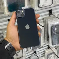 iPhone 13 128  در حد اکبند