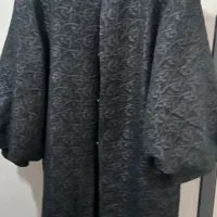 تعدا زیادی لباس و کیف  زنانه دخترانه و پسرانه