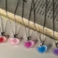 گردنبندشبرنگ|بدلیجات|شیراز, کوشک میدان|دیوار