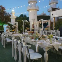 نیازمند اقا برای تالار