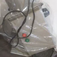 دستگاه اسلایسرساز با احترام ۹۵۰۰۰۰۰۰