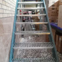 نصب انواع قفسه فلزی جهان سازه