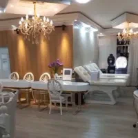 اجاره میز ناخن و تخت مژه و لاین های زیبایی|خدمات آرایشگری و زیبایی|شاهین‌شهر, عطار|دیوار