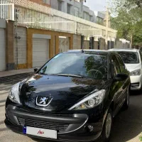 پژو 207i اتومات سقف فلز مشکی