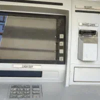 دستگاه عابر بانک