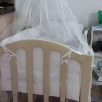 گهواره کنارمادرکاملانو|تخت و صندلی بچه|مشهد, امین آباد|دیوار