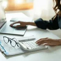 منشی مدیر عامل