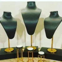 مانکن جواهرات ویترین طلافروشی و استند بدلیجات|فروشگاه و مغازه|بجنورد, |دیوار