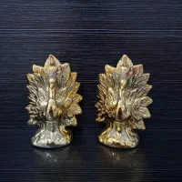 یک جفت دکوری طاووس