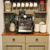 کارگر نیمه ماهر و ماهر کابینت