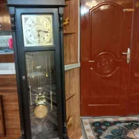 ساعت ایستاده چوبی