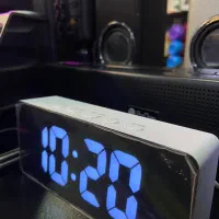 ساعت دیجیتالی رومیزی