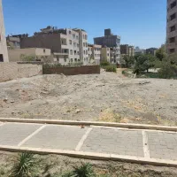 فروش زمین در لادن سریعا زیر قیمت به فروش می رسد