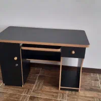 میز کامپیوتر