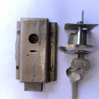 قفل گاوصندوق|ابزارآلات|گالیکش, |دیوار