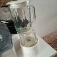 پارچ وآسیاب آبمیوه گری لازم ندارم می فروشم