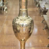 گلدان های برنزی در طرح های متفاوت