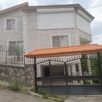 ویلا-فروشی-واقع-در-دوبال-با-سند-تکبرگ