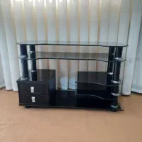 میزتلویزیون شیشه ای