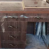 کمد با آینه