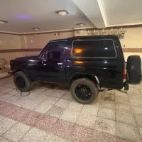پاترول دودرب مشکی مدل ۷۶