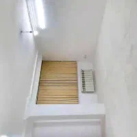 آپارتمان ۱۰۵متری جنب میدان منظریه(کارشناسان)