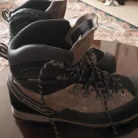 کفش کوه اسنوهاک ۴۴ ویبرام