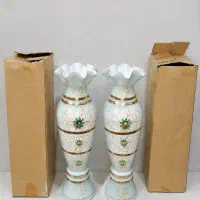 گلدان شیشه ایی