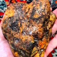 شهاب سنگ طلایی آماتیس مالاکیت لاجوردعقیق کوارتز