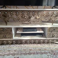 میز تی وی برنجی