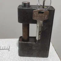 قفل کتابی سالم