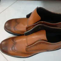 کفش نیمبوت|کیف، کفش، کمربند|تربت‌حیدریه, ده پائین|دیوار