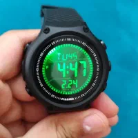 دو عدد ساعت سالم و زیبا زیر قیمت