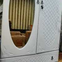 کمد و جاکفشی