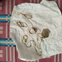 طلا در حد نو به قیمت تابلو