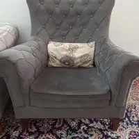 مبل راحتی چستر ۷ نفره به همراه پاف شیشه خور|مبلمان خانگی و میز عسلی|تهران, مسعودیه|دیوار
