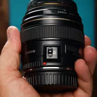 لنز حرفه ای پرتره  85mm f1/8 کنون مشابه آکبند