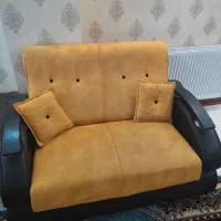 مبل راحتی ۹ نفره  همراه میز عسلی