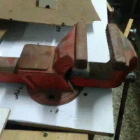 گیره رو میزی|ابزارآلات|باوی, |دیوار