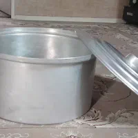 قابلمه روحی نسبتا بزرگ