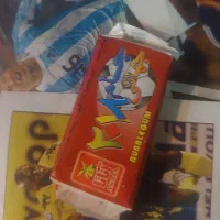 آدامس فوتبالی آناتا