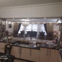 معاوضه ویلایی دو طبقه سیمرغ با شاهین شهر|فروش خانه و ویلا|شاهین‌شهر, شهرک هشت بهشت|دیوار