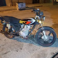 موتور 200کاربرات
