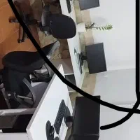 میز کامپیوتر یا اداری یا میز کار|دفتر کار|دورود, |دیوار