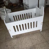 تخت نوزاد با کفی و تشک